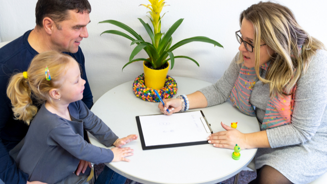 School Social Worker to assist students 